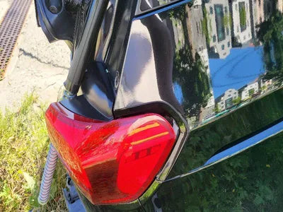 2017 Kia Carnival VIN: