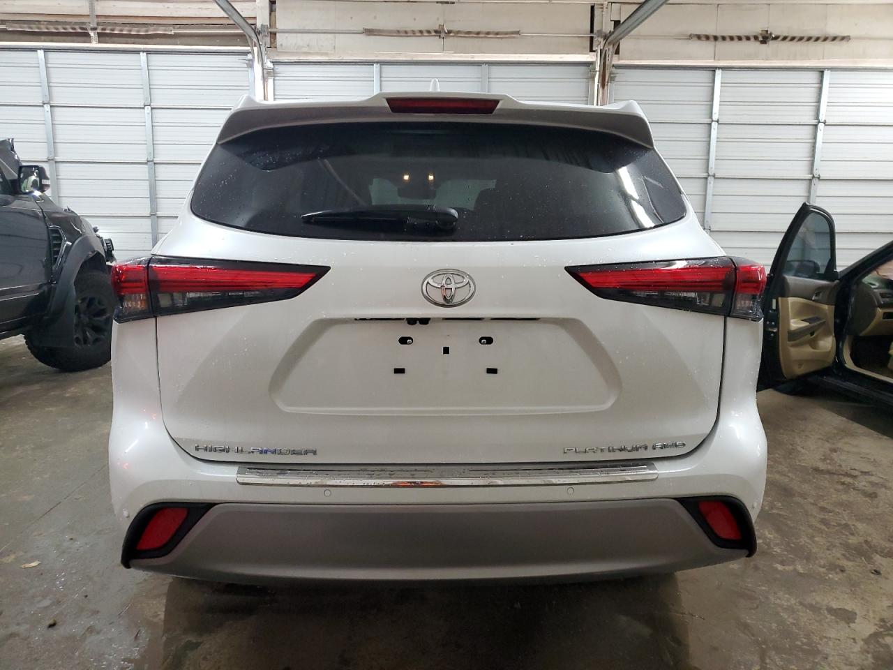 2023 TOYOTA HIGHLANDER L VIN:5TDKDRBH3PS028144