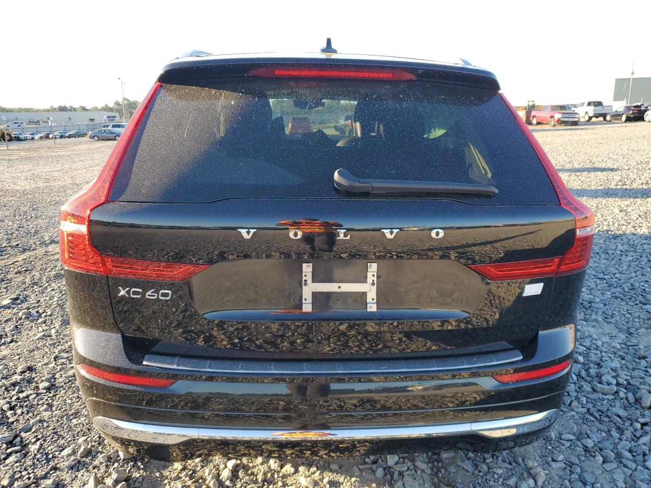 2022 VOLVO XC60 T8 RECHARGE INSCRIPTION EXPRESS VIN:YV4H60DZ1N1031931