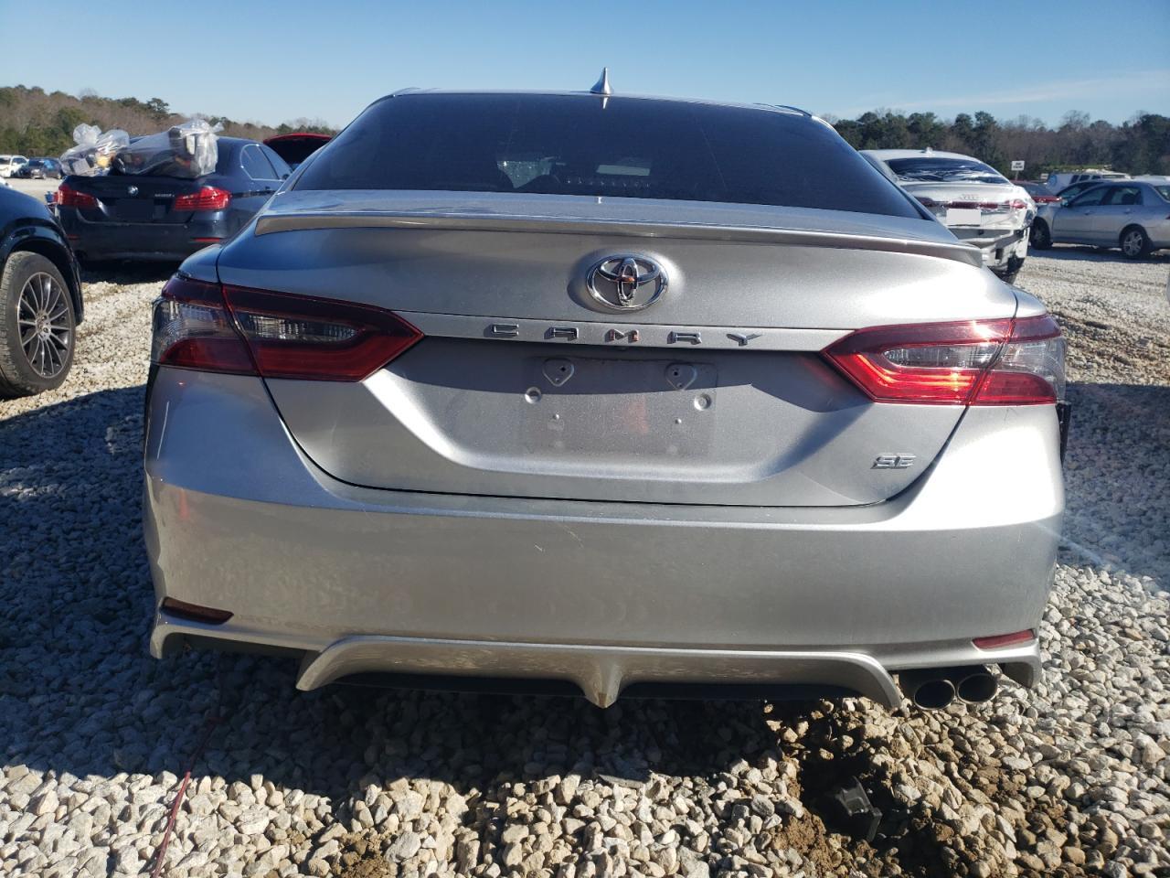 2022 TOYOTA CAMRY SE VIN:4T1G11AK0NU695304