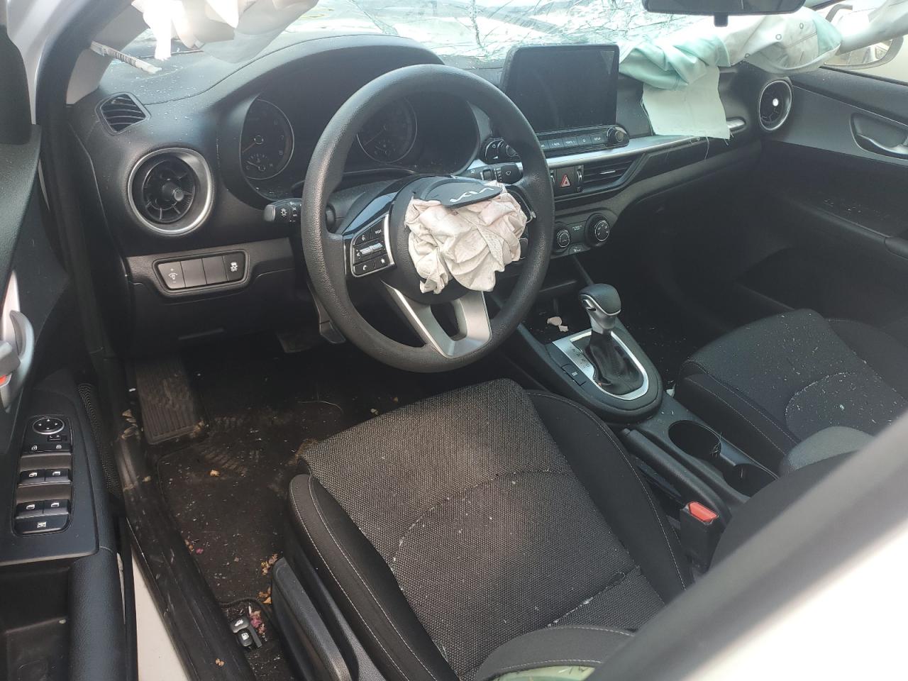 2022 KIA FORTE FE VIN:3KPF24AD9NE484763