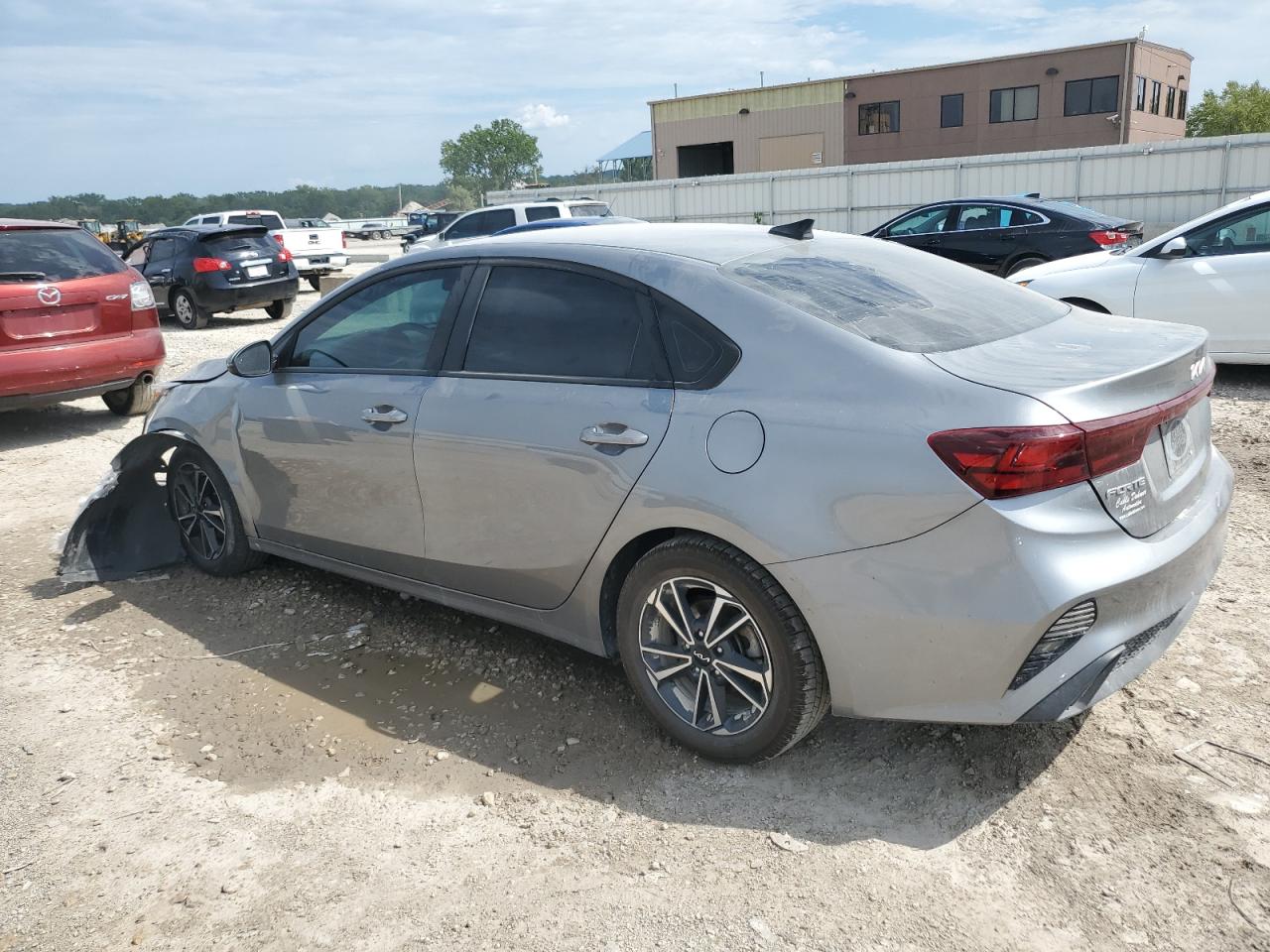 2022 KIA FORTE FE VIN:3KPF24AD0NE493321