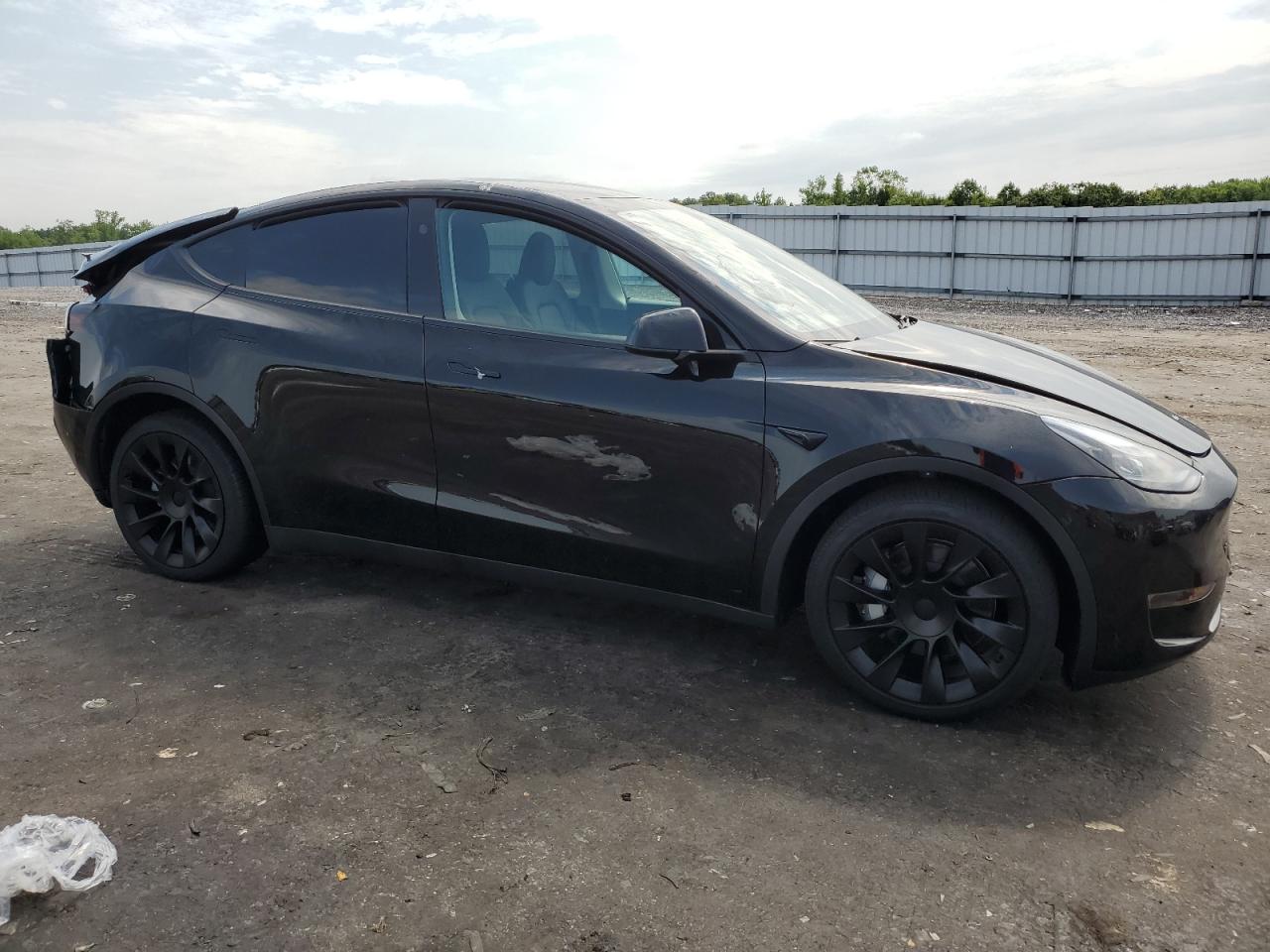 2023 TESLA MODEL Y  VIN:7SAYGDEE5PF835763