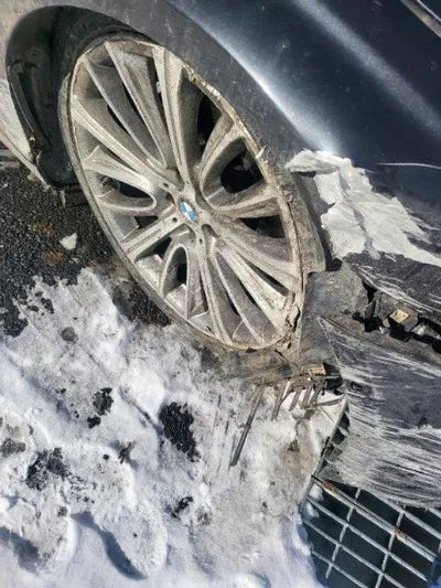 2016 BMW 750 WBA7F2100GG525176 VIN:WBA7F2100GG525176