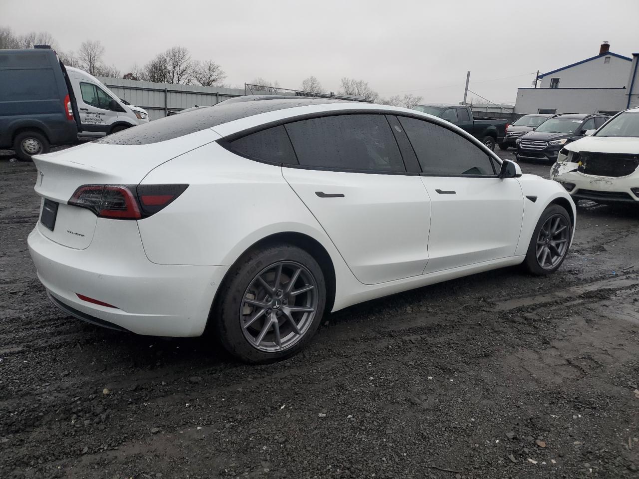 2022 TESLA MODEL 3  VIN:5YJ3E1EB2NF275845