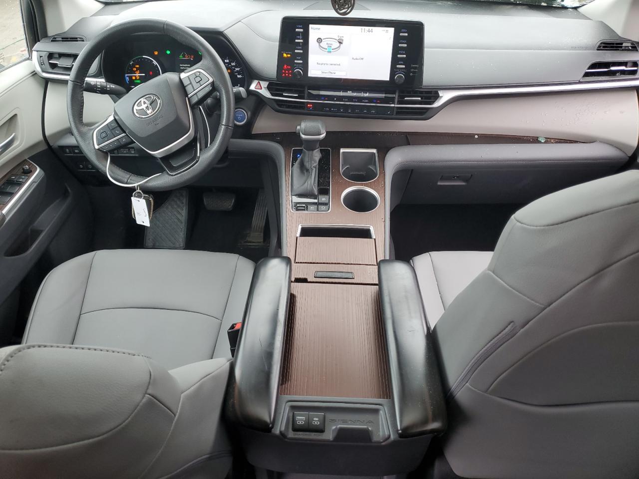 2022 TOYOTA SIENNA XLE VIN:5TDYRKEC3NS135050