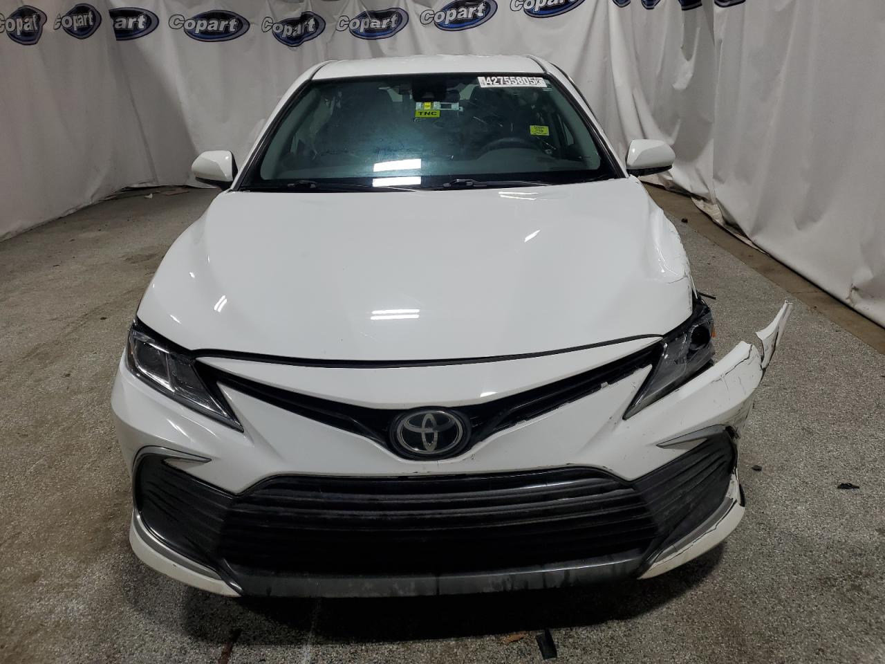 2022 TOYOTA CAMRY LE VIN:4T1C11AKXNU628076