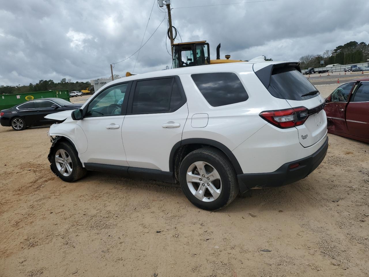 2023 HONDA PILOT LX VIN:5FNYG2H22PB007110
