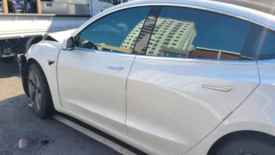 2019 Tesla Model 3 VIN:
