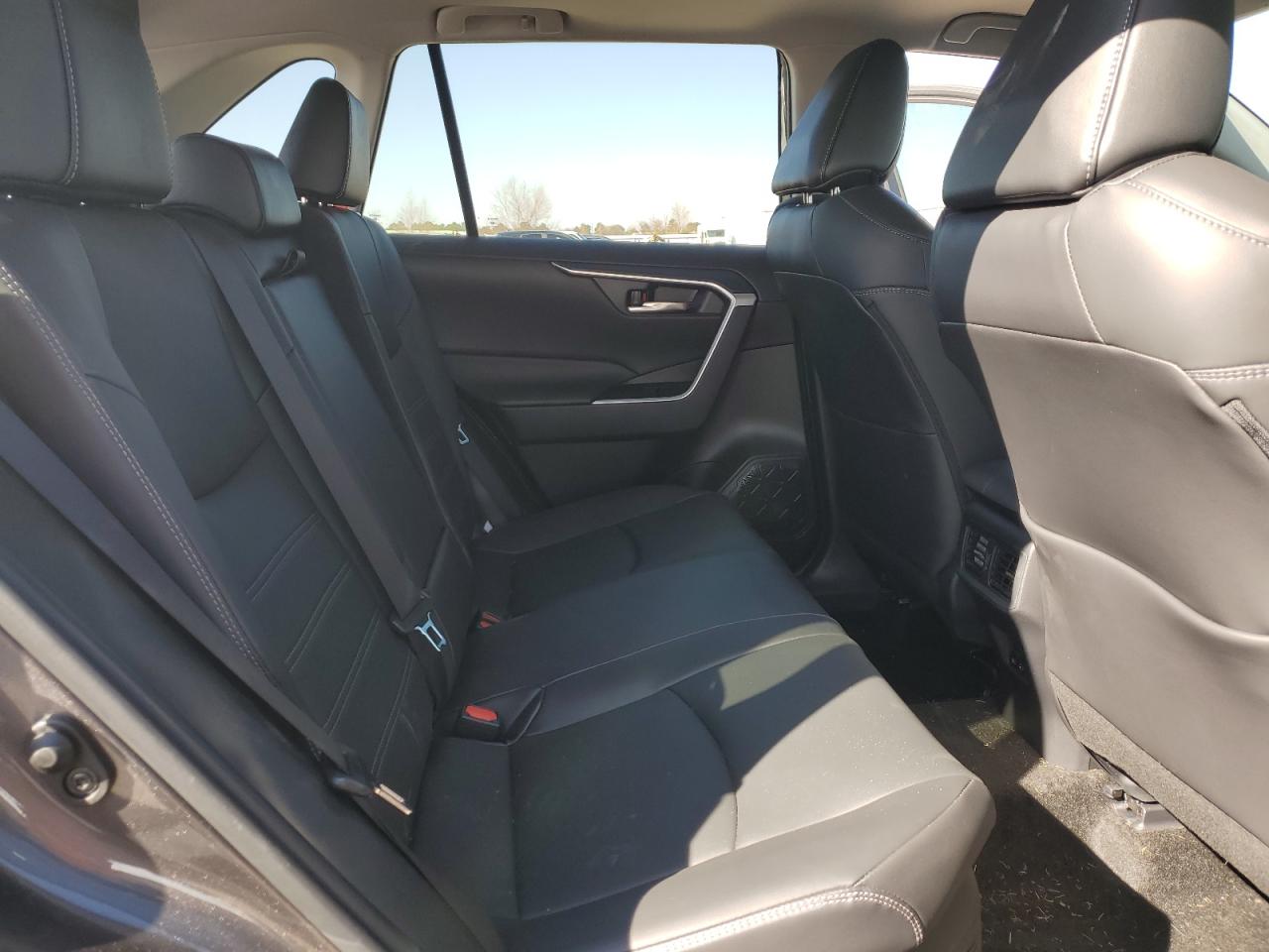 2024 TOYOTA RAV4 XLE PREMIUM VIN:4T3B6RFV9RU162216