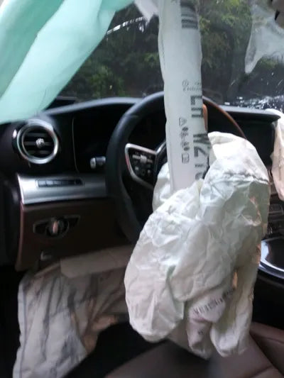 2019 Mercedes-Benz E 300 VIN: