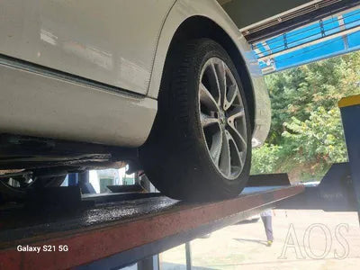 2019 Mercedes-Benz E 300 VIN: