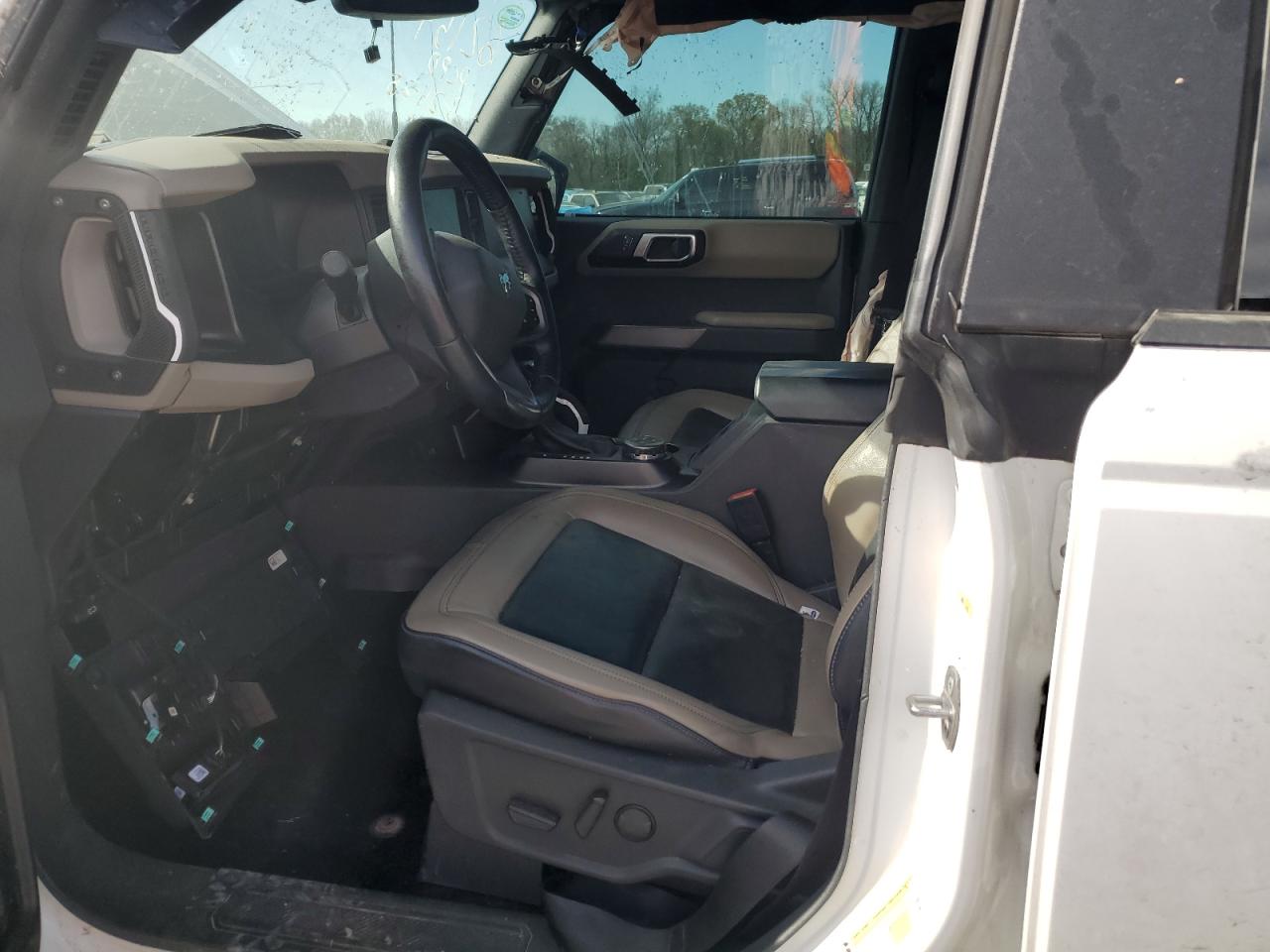 2022 FORD BRONCO BASE VIN:1FMEE5DP6NLB41068