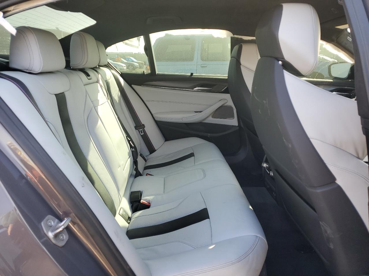 2022 BMW M5  VIN:WBS83CH03NCH66564