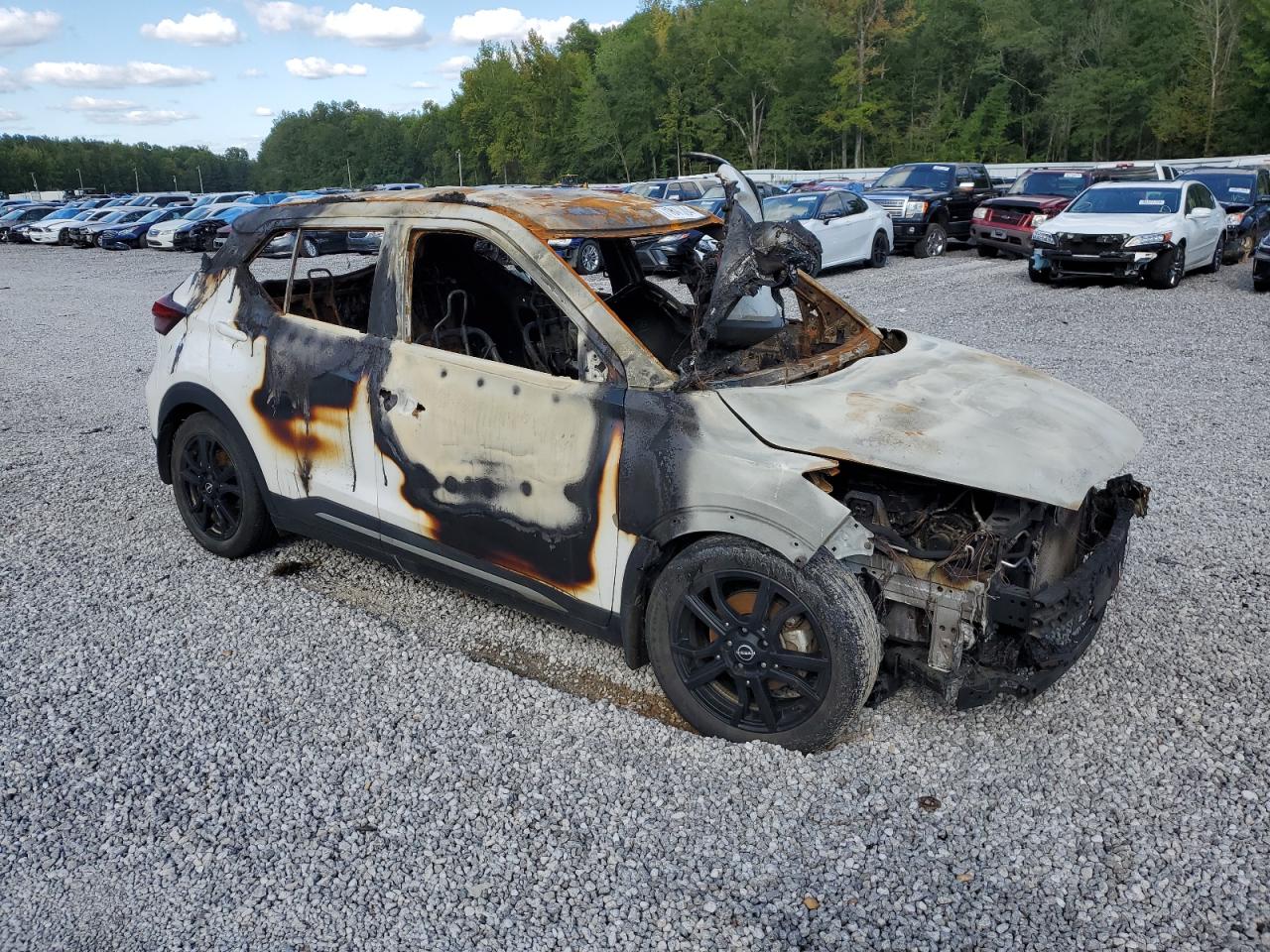 2022 NISSAN KICKS SR VIN:3N1CP5DV0NL502841