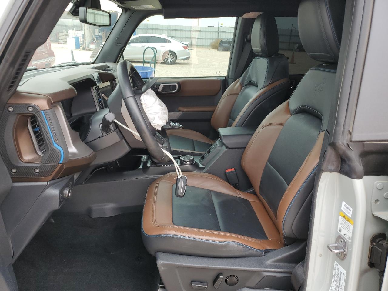 2022 FORD BRONCO BASE VIN:1FMDE5BH7NLA93524