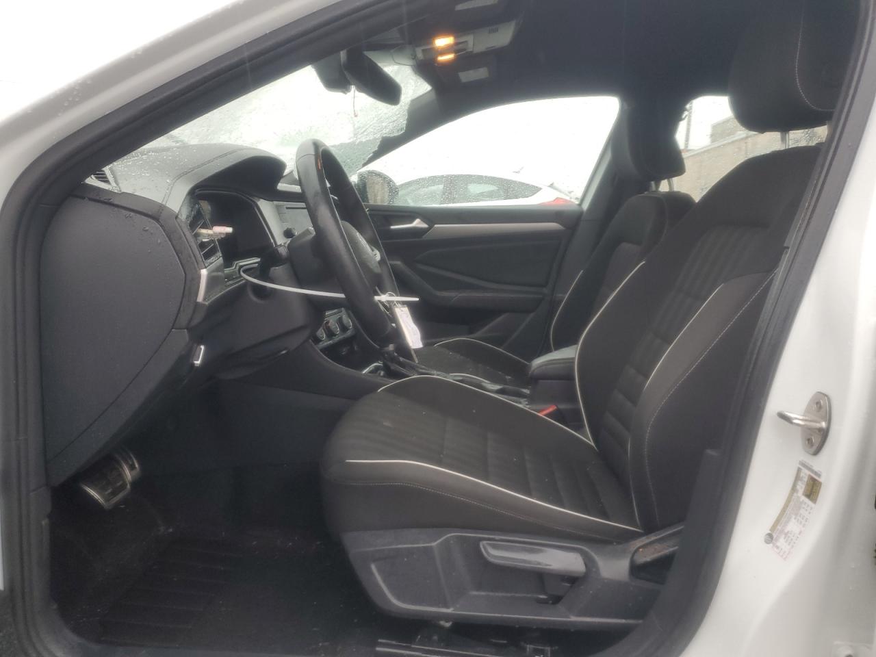 2024 VOLKSWAGEN JETTA SPORT VIN:3VWBM7BU4RM085793