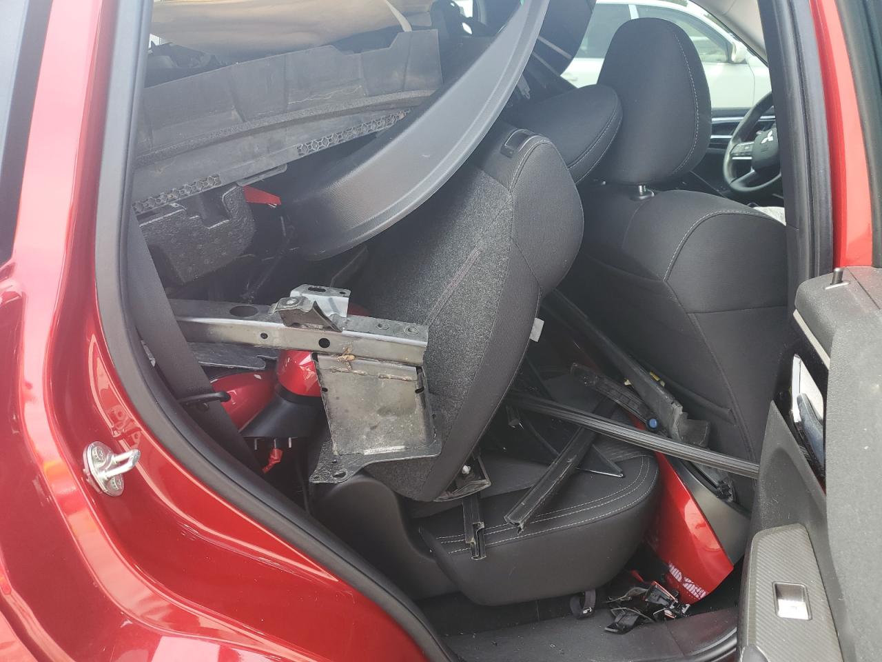 2023 MITSUBISHI OUTLANDER ES VIN:JA4J4TA80PZ015645