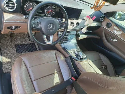 2017 Mercedes-Benz E 300 VIN: