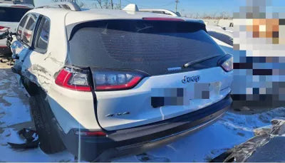 2020 Jeep Cherokee VIN: