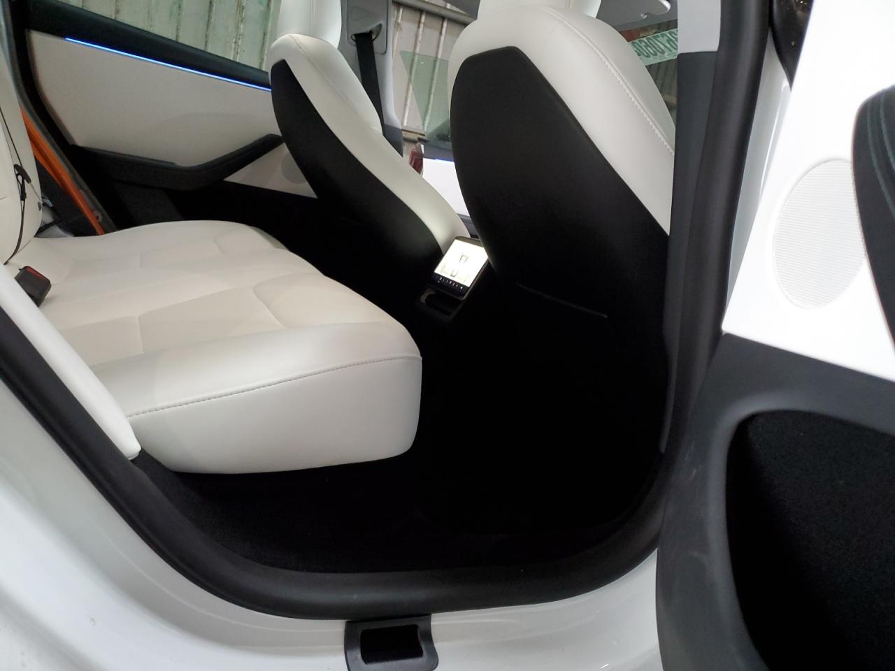 2024 TESLA MODEL 3  VIN:5YJ3E1EA5RF795468