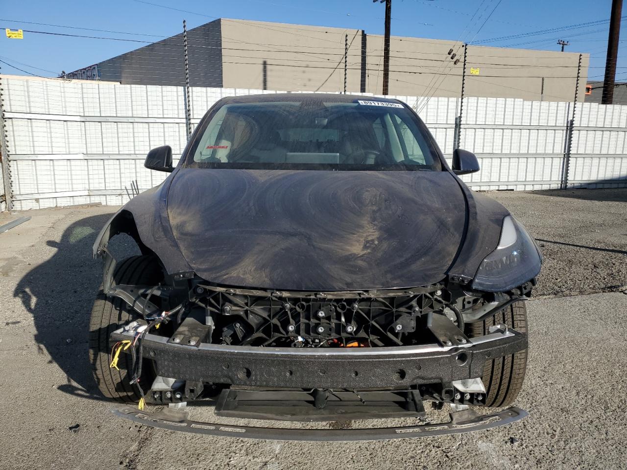 2024 TESLA MODEL Y  VIN:7SAYGDEE4RA253623