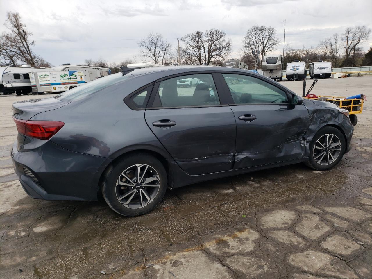 2022 KIA FORTE FE VIN:3KPF24AD3NE456120