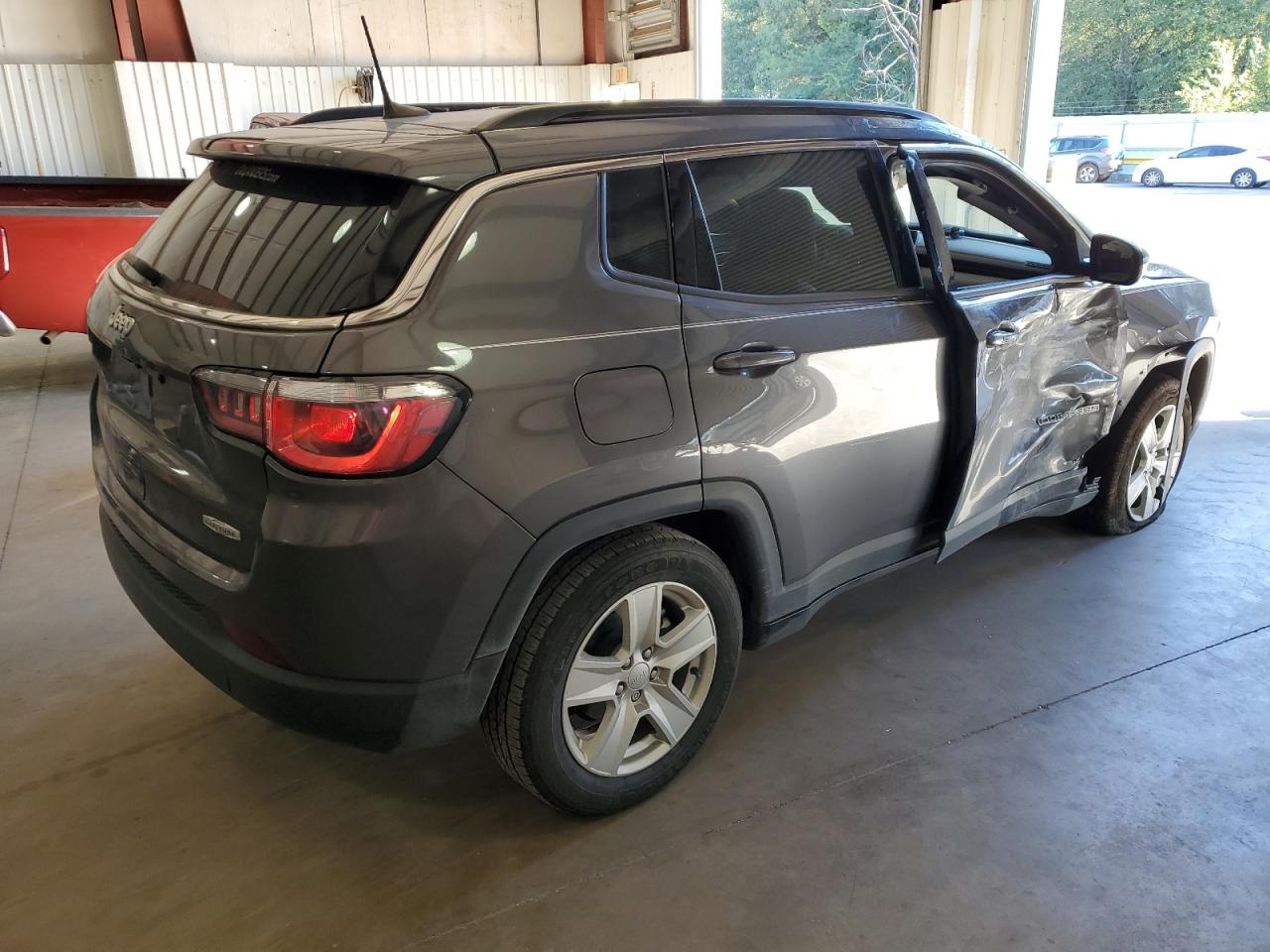 2022 JEEP COMPASS LATITUDE VIN:3C4NJCBB8NT218345