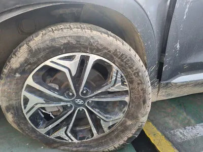 2019 Hyundai Santa FE KMHS381ABLU247383 VIN:KMHS381ABLU247383