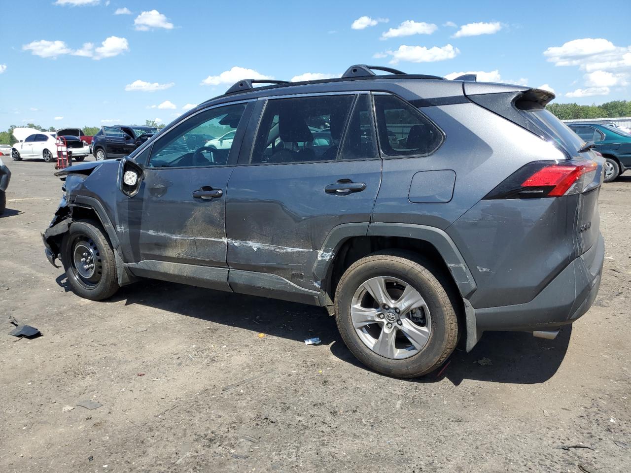 2024 TOYOTA RAV4 XLE VIN:2T3RWRFV6RW192529