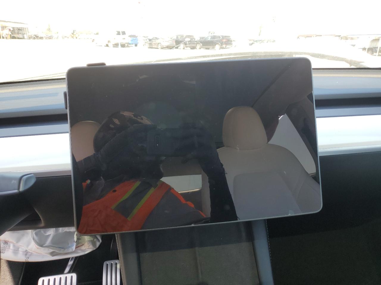 2022 TESLA MODEL Y  VIN:7SAYGDEF0NF441819