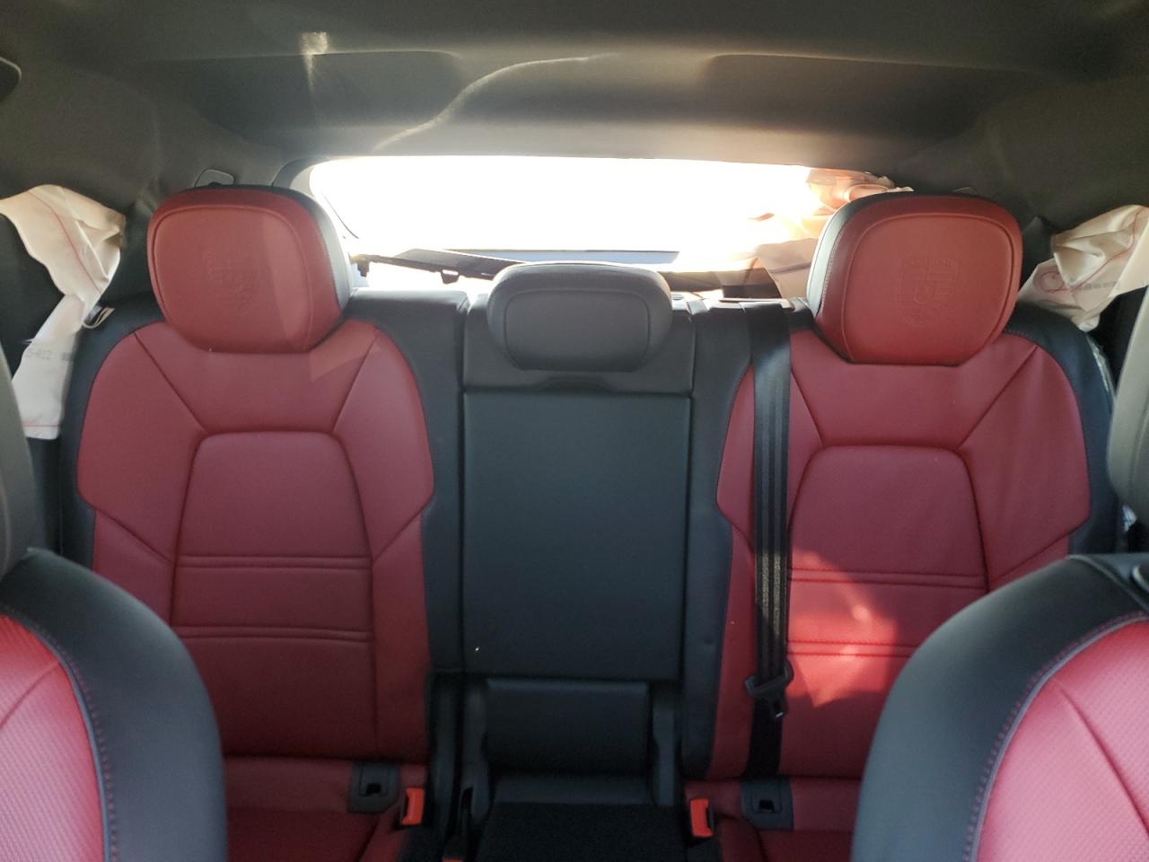 2024 PORSCHE CAYENNE COUPE VIN:WP1BA2AY5RDA55876