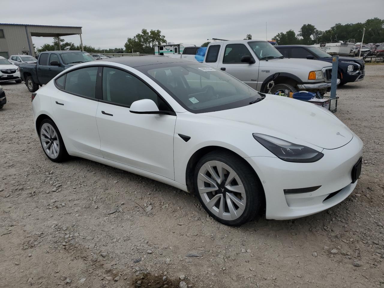 2022 TESLA MODEL 3  VIN:5YJ3E1EB2NF143040