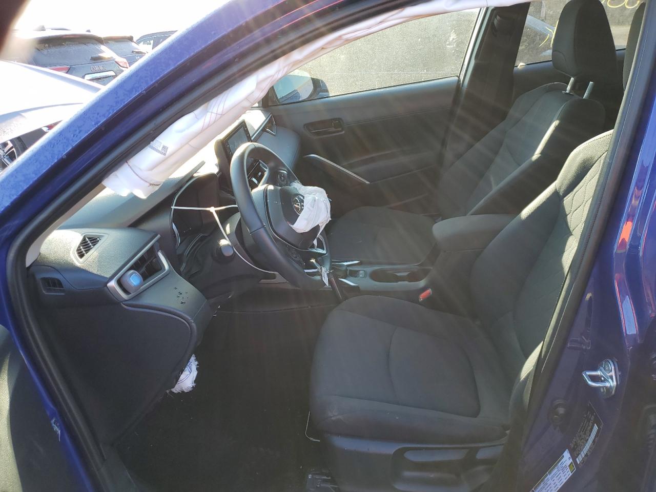 2022 TOYOTA COROLLA CROSS LE VIN:7MUCAABG9NV020042