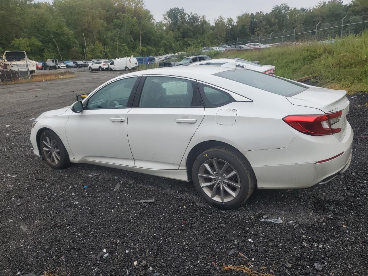 2022 HONDA ACCORD LX VIN:1HGCV1F1XNA008260