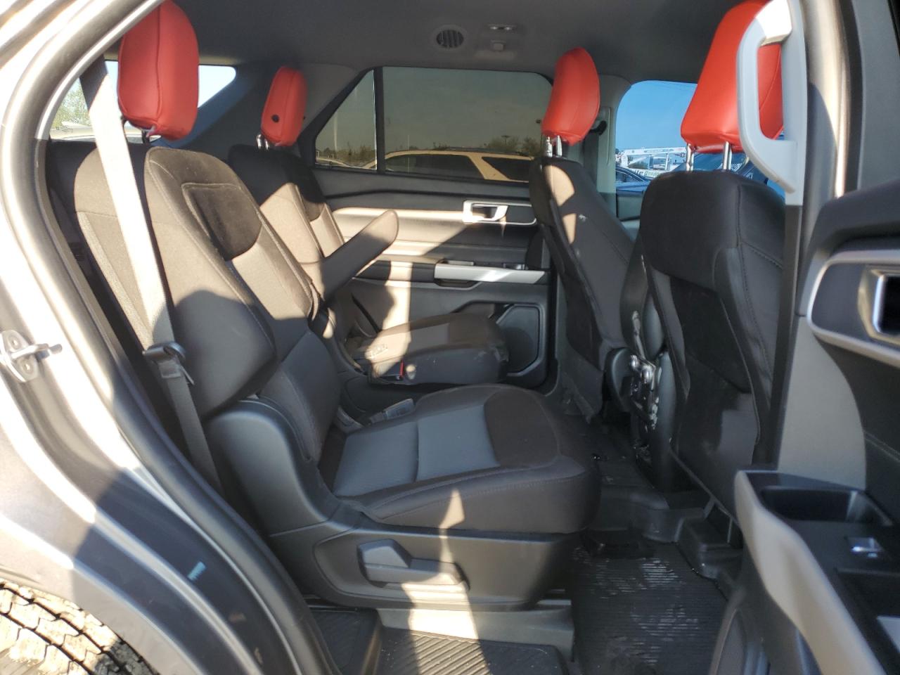 2022 FORD EXPLORER XLT VIN:1FMSK8DHXNGA34068