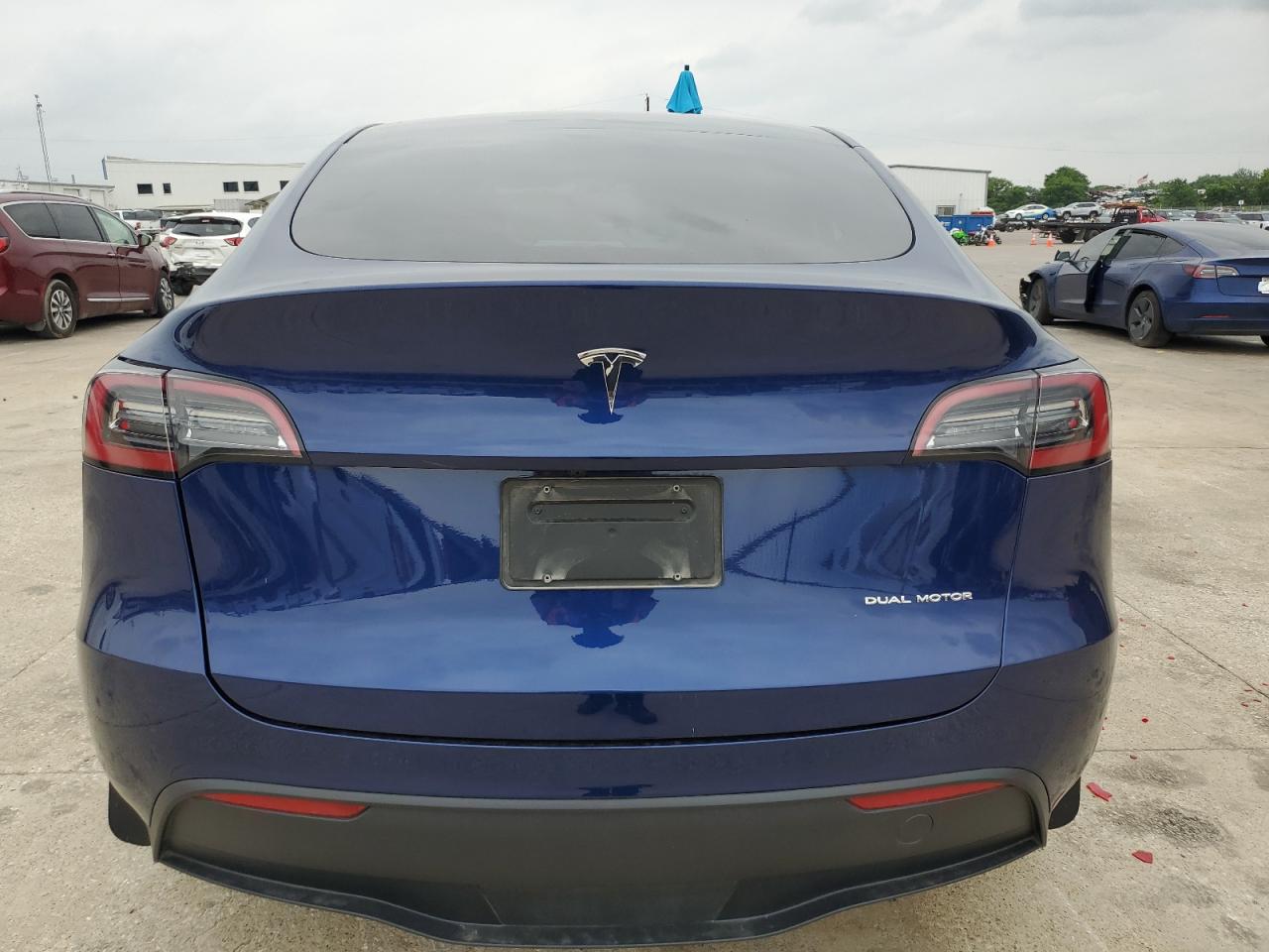 2023 TESLA MODEL Y  VIN:7SAYGDEE7PA094481