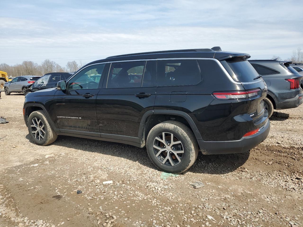 2024 JEEP GRAND CHEROKEE L LIMITED VIN:1C4RJKBG5R8562596