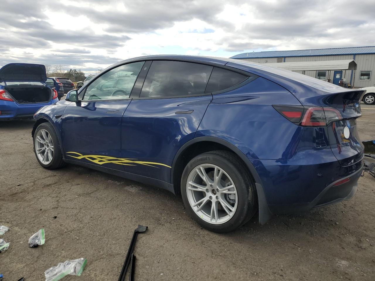 2022 TESLA MODEL Y  VIN:7SAYGDEEXNF325289