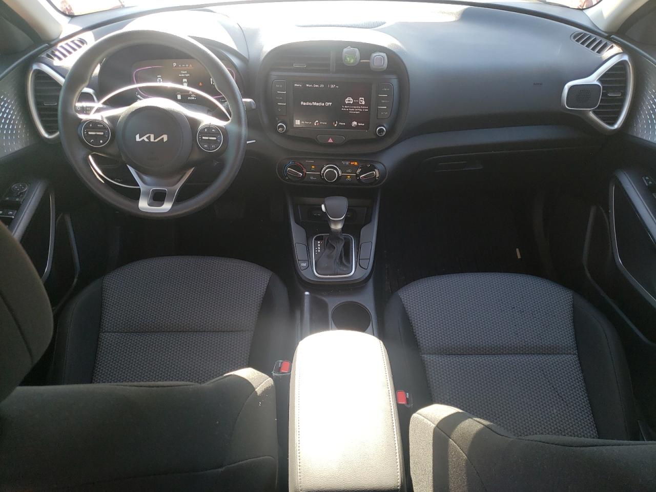 2023 KIA SOUL LX VIN:KNDJ23AU1P7205359