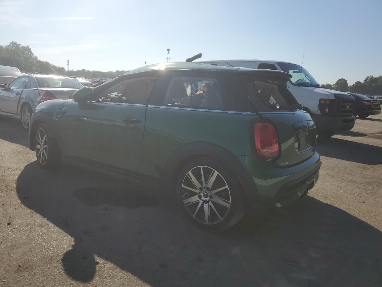 2023 MINI COOPER S VIN:WMW53DH05P2T08382