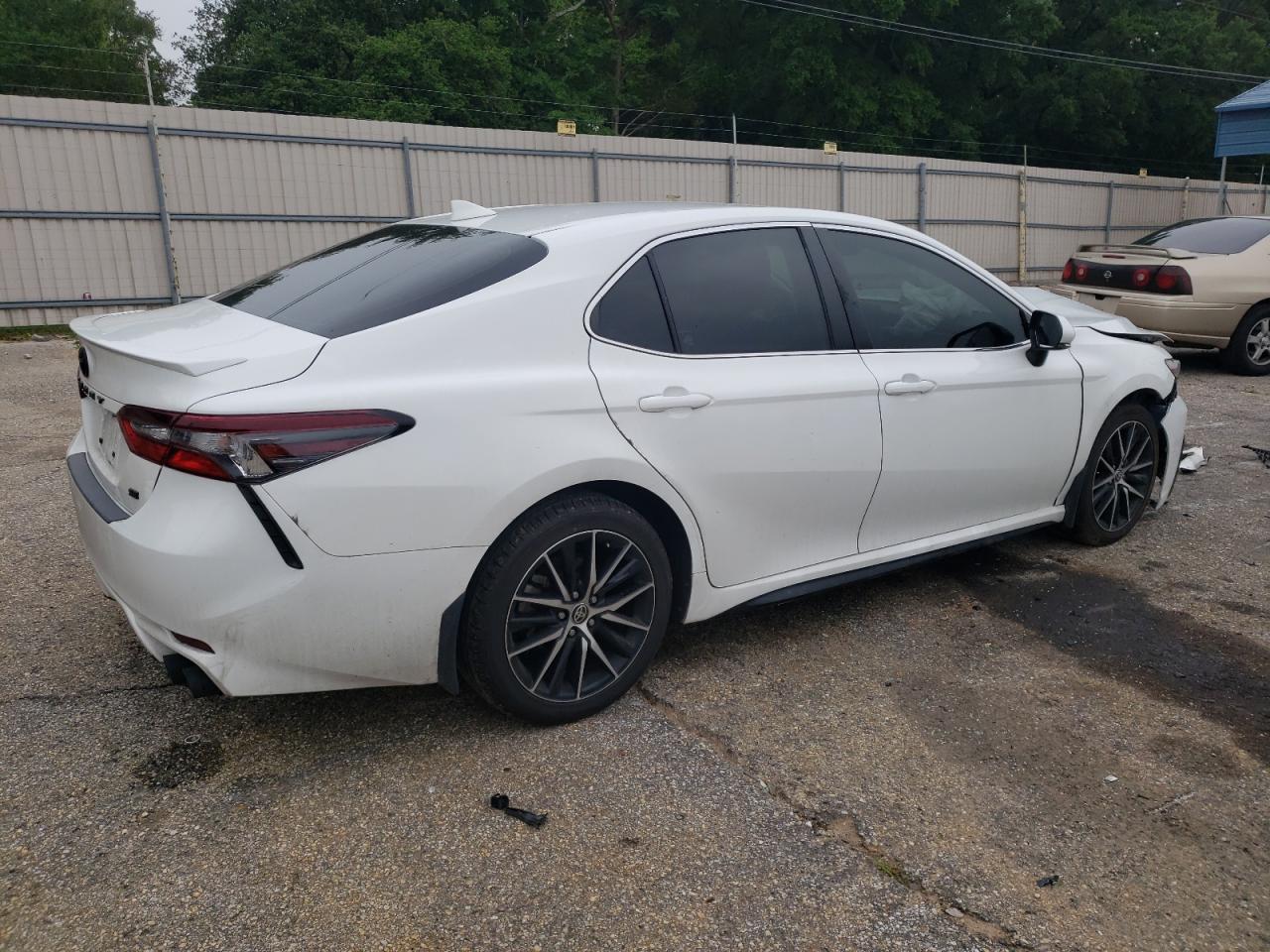 2022 TOYOTA CAMRY SE VIN:4T1T11AK2NU043265