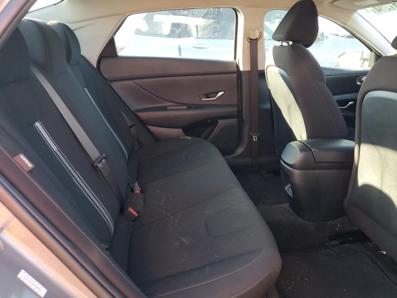 2024 HYUNDAI ELANTRA SEL VIN:KMHLM4DG5RU828904