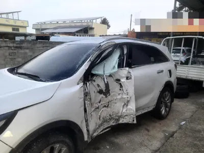 2018 Kia Sorento KNAPH81BDKA479311 VIN:KNAPH81BDKA479311