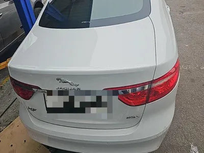 2019 Jaguar XF VIN: