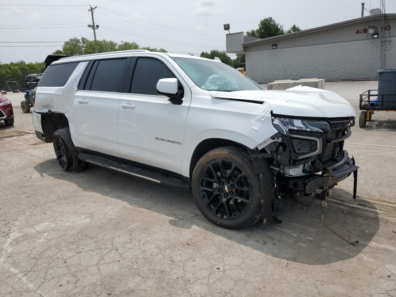2022 CHEVROLET SUBURBAN K1500 LT VIN:1GNSKCKD2NR284746