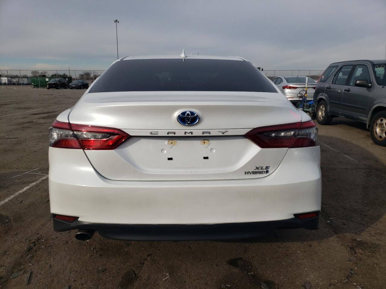 2022 TOYOTA CAMRY XLE VIN:4T1F31AK7NU589258