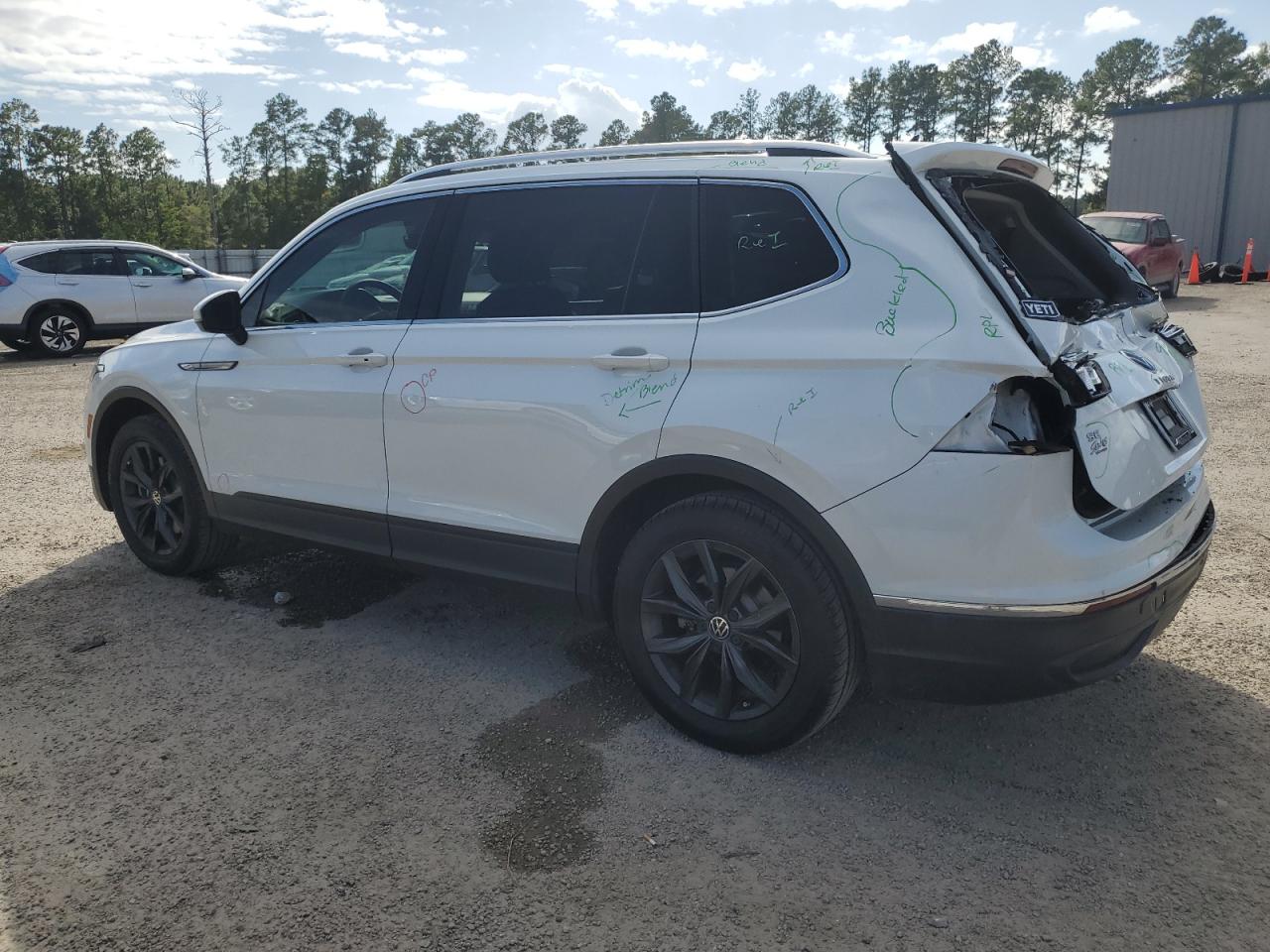 2023 VOLKSWAGEN TIGUAN SE VIN:3VVNB7AX7PM027693