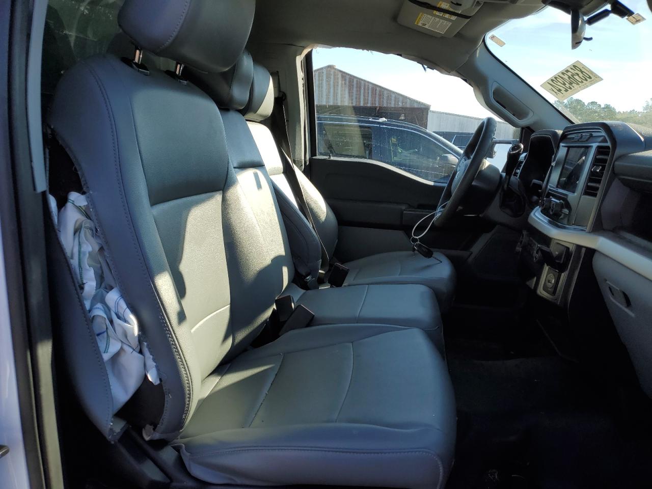 2022 FORD F150  VIN:1FTMF1CB1NKD38182