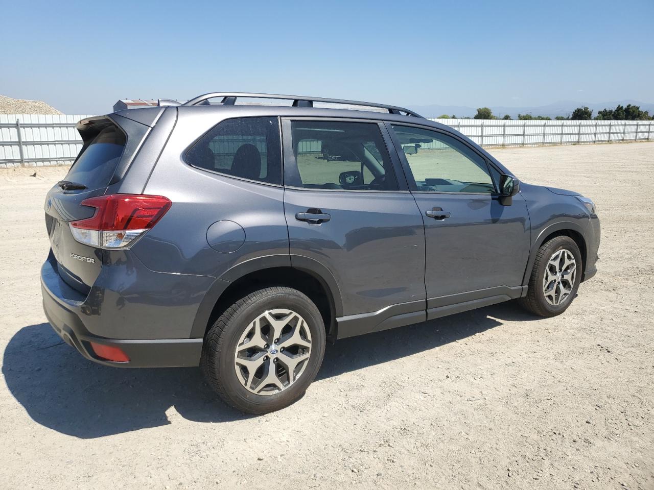2023 SUBARU FORESTER PREMIUM VIN:JF2SKADC2PH540685